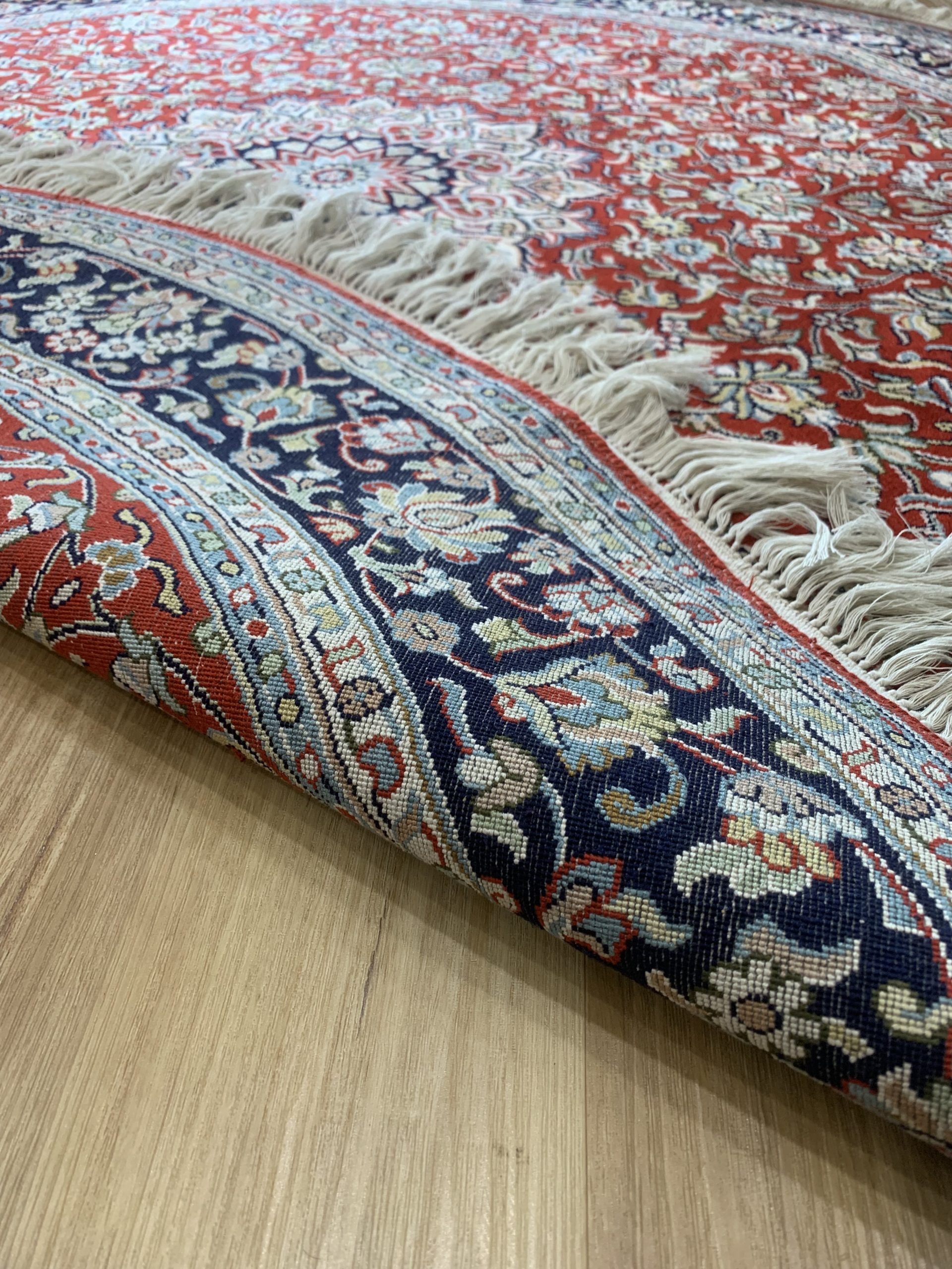 Round Kashmir Silk Kashan Rug - Image 4