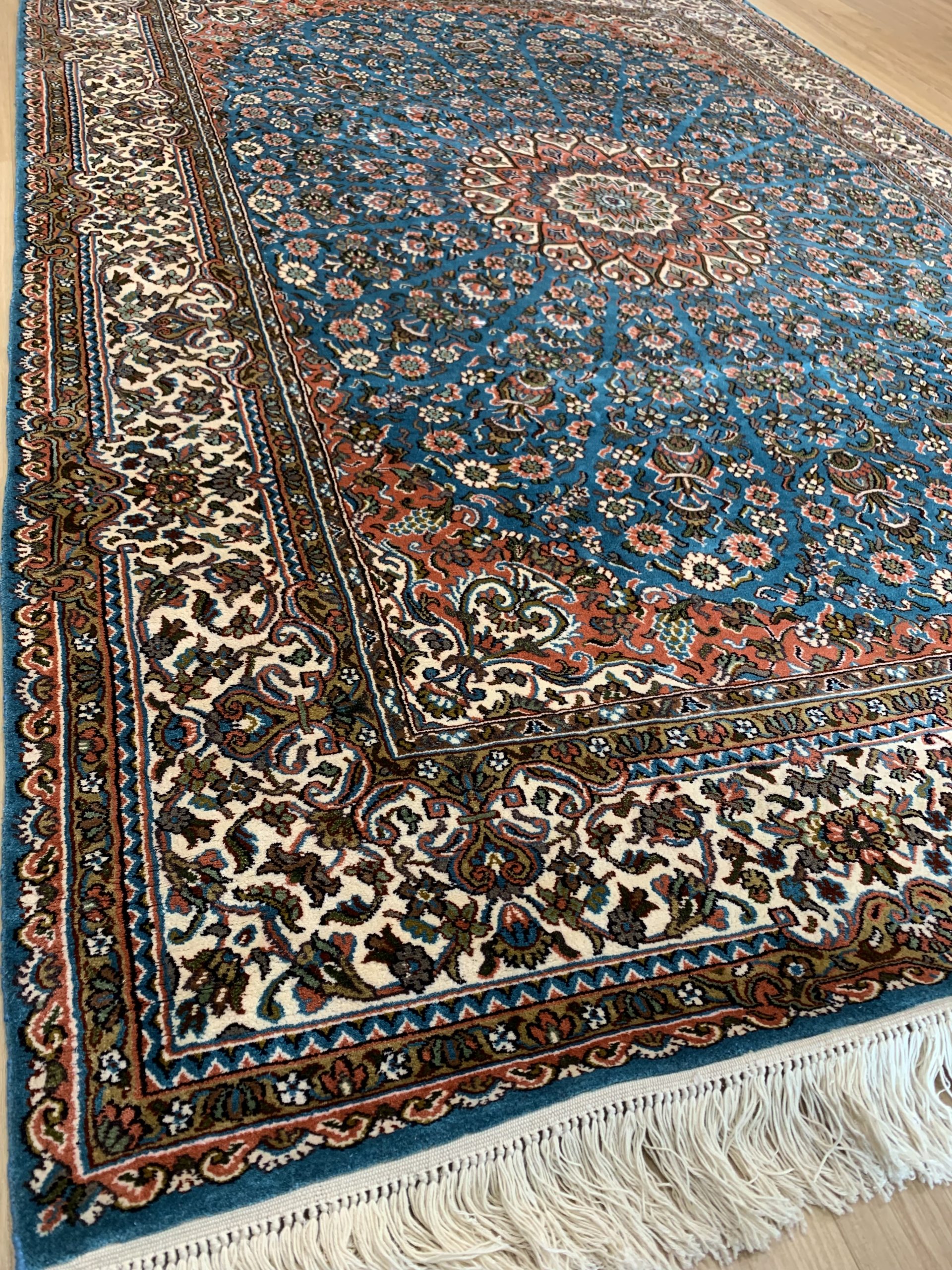 Hand Knotted Rug Medium SRUGM8 - Image 6